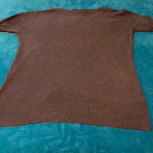 Relativity Lightweight Sweater - Picture 6 of 6